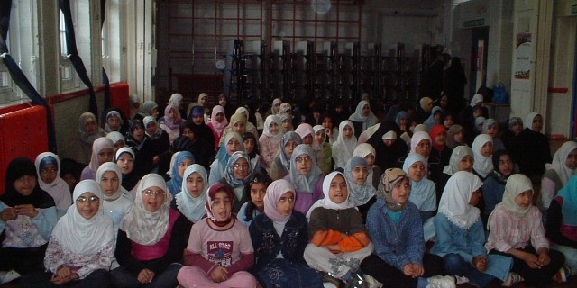 Noor Reading Club in An-Noor School (2004)